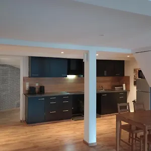 Charmant Duplex à 200m De La Cathédrale Appartement